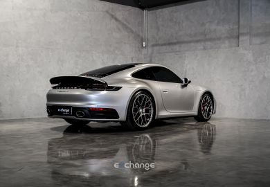 Porsche 911 Carrera S 2021 Prata GT