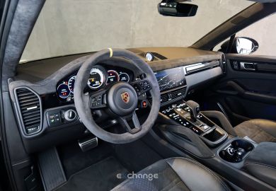 Porsche Cayenne Turbo GT 2023 Chromite Black Metallic