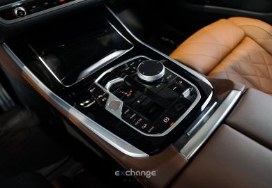 BMW X5 X-Drive50e M Sport 2024 Preto Safira