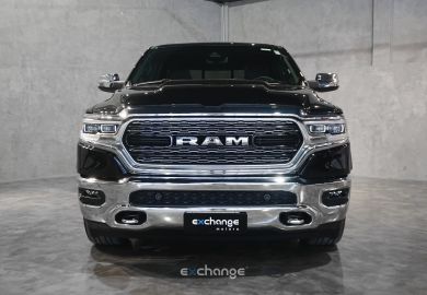 RAM RAM 1500 Limited HEMI 5.7 2024 Preto