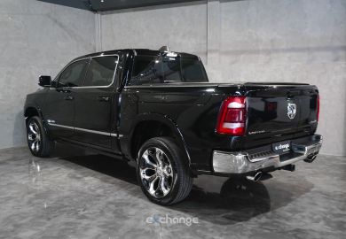 RAM RAM 1500 Limited HEMI 5.7 2024 Preto