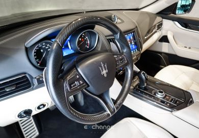 Maserati Maserati Levante SQ4 2018 Cinza Grigio Maratea Metallescent