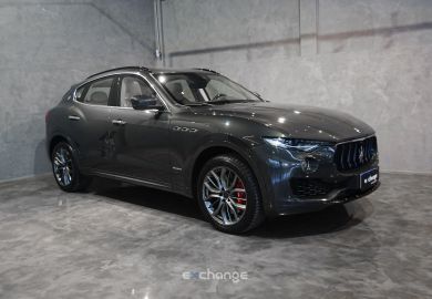 Maserati Maserati Levante SQ4 2018 Cinza Grigio Maratea Metallescent