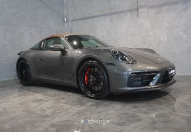 Porsche 911 Targa 4 GTS (992.1) 2022 Verde Aventurini