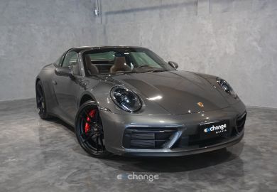 Porsche 911 Targa 4 GTS (992.1) 2022 Verde Aventurini