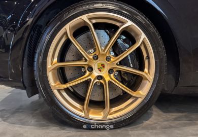 Porsche Cayenne Turbo GT 2023 Chromite Black Metallic