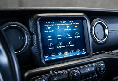 Jeep Wrangler Sahara Unlimited 2020 Preto